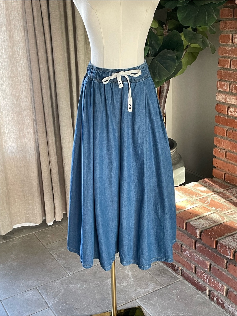 Lightweight Wide Leg Culottes with Drawstring Waist